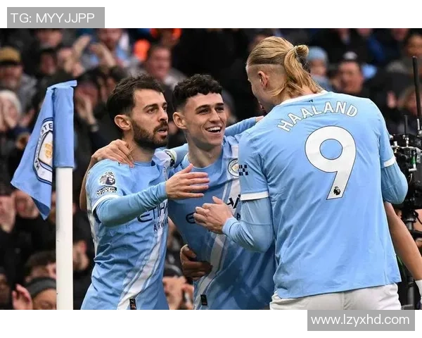 英超激战：巴黎圣日耳曼大胜曼城红牌争议引发全场热议与激情