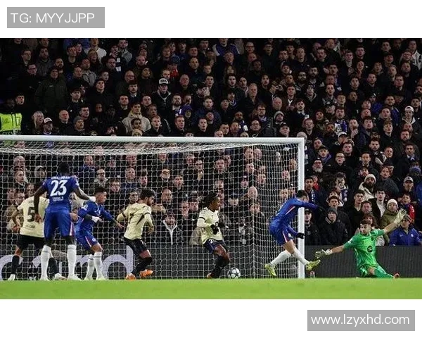 切尔西逆转曼联夺国王杯乌龙球成比赛转折点精彩集锦回顾
