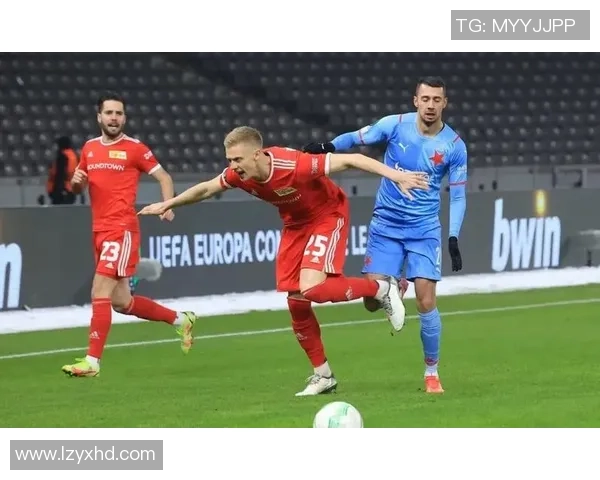 国王杯激战：多特蒙德4-0大胜拜仁绝杀时刻点燃全场激情