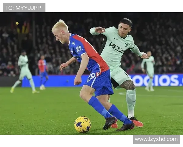 德甲精彩对决里昂主场3-0战胜切尔西补时进球引发争议判罚全场沸腾