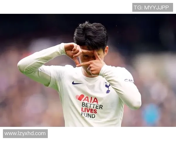 欧联杯热刺与巴萨激战成平局战术分析揭示关键瞬间失误