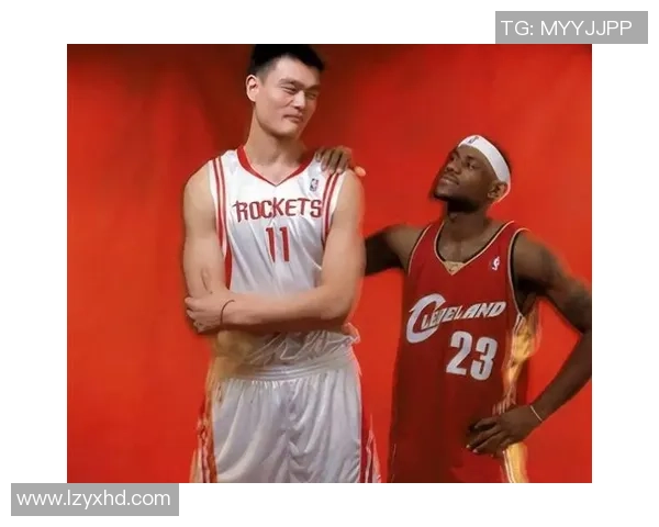 姚明肌肉变化的前后对比揭秘从篮球巨星到健身榜样的蜕变之路