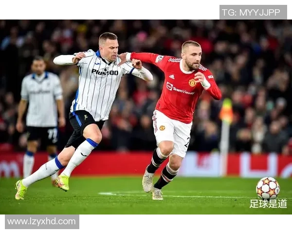 欧联杯精彩对决拜仁与曼城战成平局乌龙球成比赛转折点解析