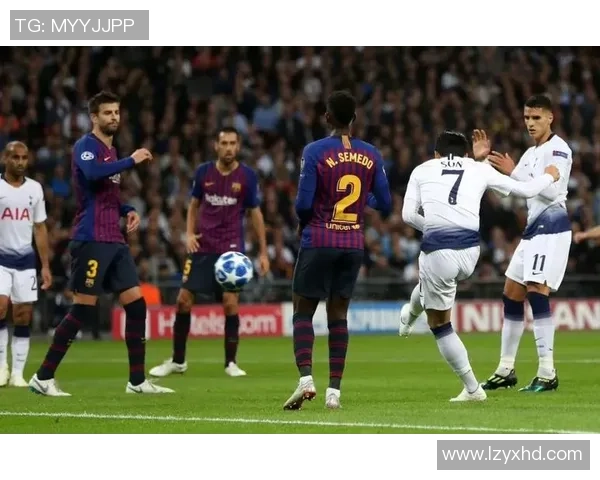 德甲激战巴萨与热刺上演进球大战乌龙球成关键瞬间引发全场狂欢