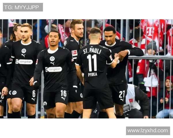 拜仁完胜曼城3-0绝杀瞬间引发全场狂欢精彩分析尽在其中 拜仁完胜曼城3-0绝杀瞬间引发全场狂欢精彩分析尽在其中