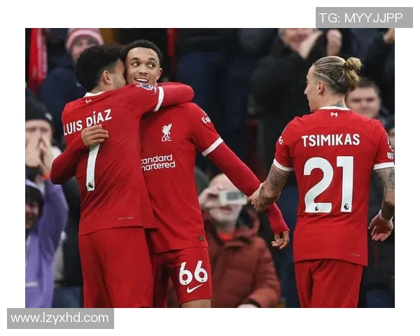 波尔图逆转利物浦4-3神奇扑救点燃友谊赛激情瞬间 波尔图逆转利物浦4-3神奇扑救点燃友谊赛激情瞬间