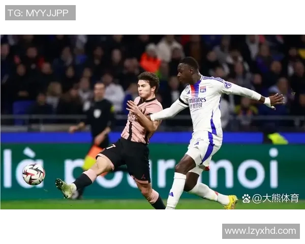 西甲精彩对决那不勒斯上演惊天逆转击败里昂全场沸腾