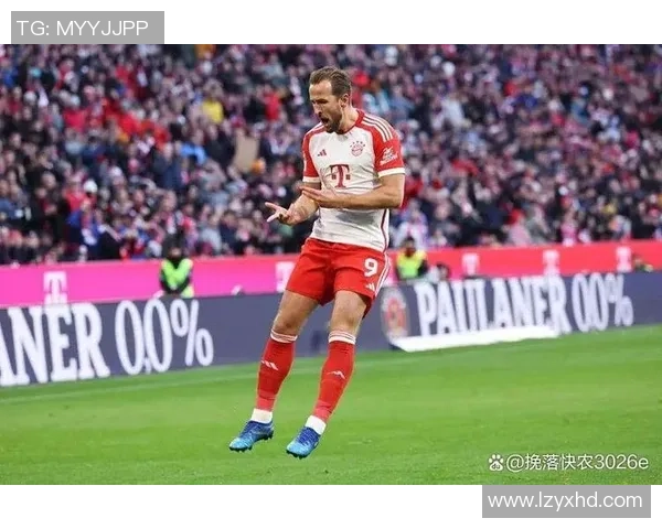 中超精彩对决拜仁逆转里昂绝杀瞬间震撼全场引发热议 中超精彩对决拜仁逆转里昂绝杀瞬间震撼全场引发热议