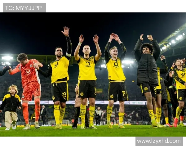 欧冠惊喜波尔图逆转莱比锡补时绝杀引发全场狂欢 欧冠惊喜波尔图逆转莱比锡补时绝杀引发全场狂欢