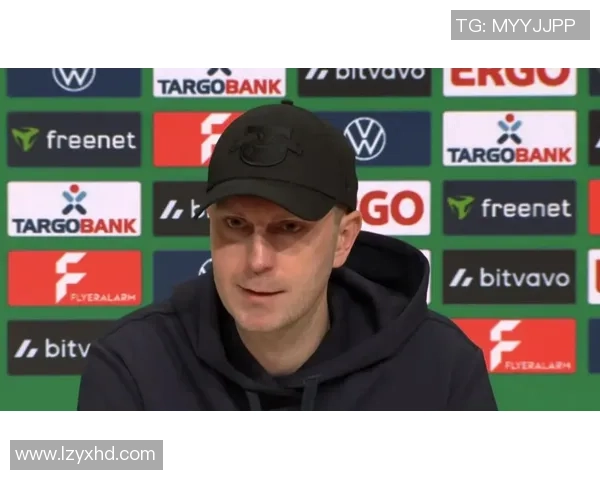 意甲惊现逆转大战尤文图斯险胜莱比锡引发争议判罚热议