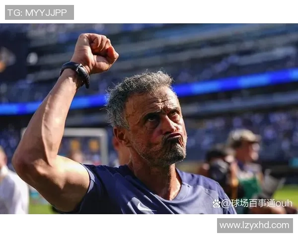 意甲惊现冷门曼联逆转巴黎圣日耳曼补时绝杀引爆全场激情 意甲惊现冷门曼联逆转巴黎圣日耳曼补时绝杀引爆全场激情