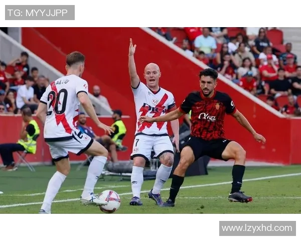 西甲激战AC米兰逆转马竞全场沸腾战术解析引人深思