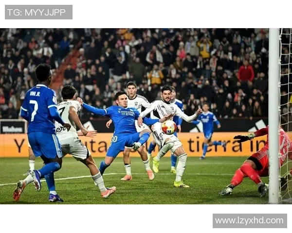 中超激战皇马逆转切尔西6-2点球大战成全场焦点瞬间 中超激战皇马逆转切尔西6-2点球大战成全场焦点瞬间