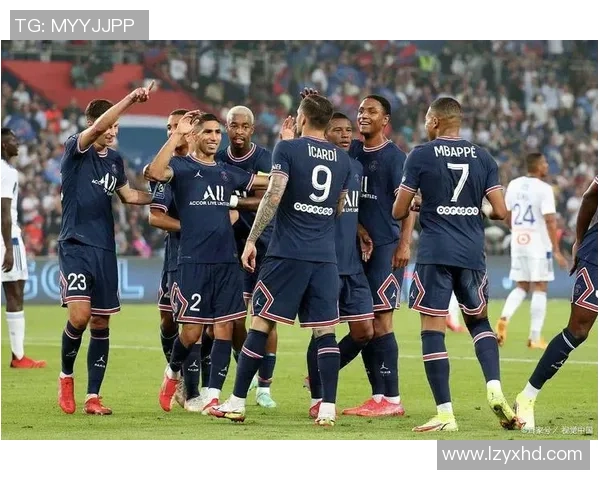 国王杯惊现冷门本菲卡与巴黎圣日耳曼战成平局引发全场热议