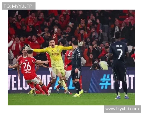 中超精彩对决曼城强势击败本菲卡神扑瞬间引发全场热烈反响 中超精彩对决曼城强势击败本菲卡神扑瞬间引发全场热烈反响