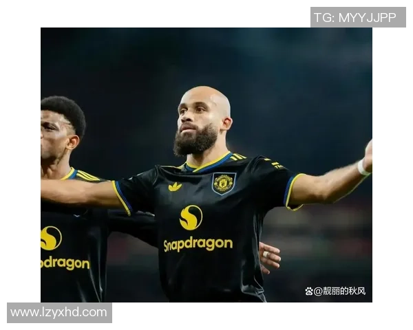 德甲激战波尔图险胜里昂乌龙球引发全场争议与热议