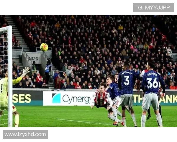 国王杯激战阿森纳与里昂鏖战至平局精彩瞬间引爆全场热情 国王杯激战阿森纳与里昂鏖战至平局精彩瞬间引爆全场热情