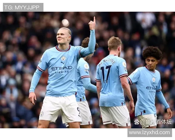 英超精彩对决那不勒斯凭帽子戏法力克利物浦全场沸腾 英超精彩对决那不勒斯凭帽子戏法力克利物浦全场沸腾