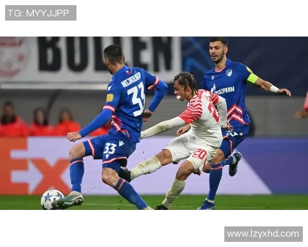 欧联杯精彩对决里昂凭帽子戏法战胜莱比锡全场沸腾