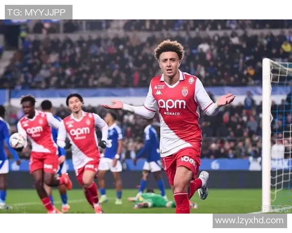 那不勒斯逆转本菲卡的友谊赛精彩瞬间与战术解析 那不勒斯逆转本菲卡的友谊赛精彩瞬间与战术解析